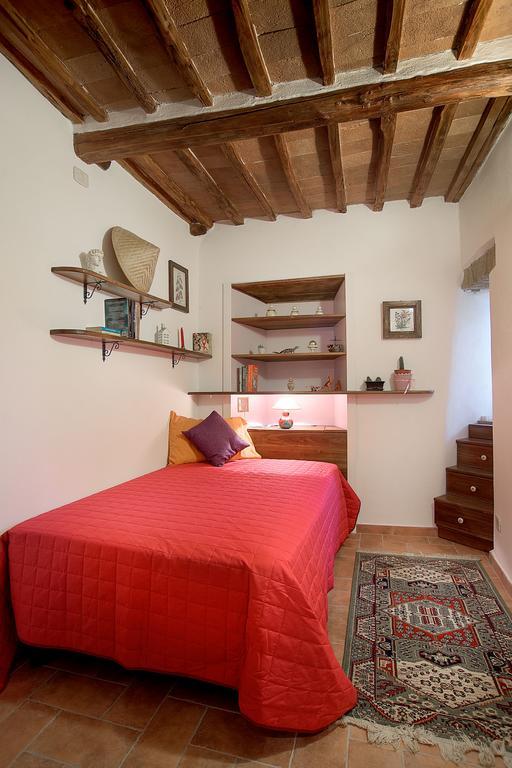 Casetta Nella Fratta Pitigliano Esterno foto