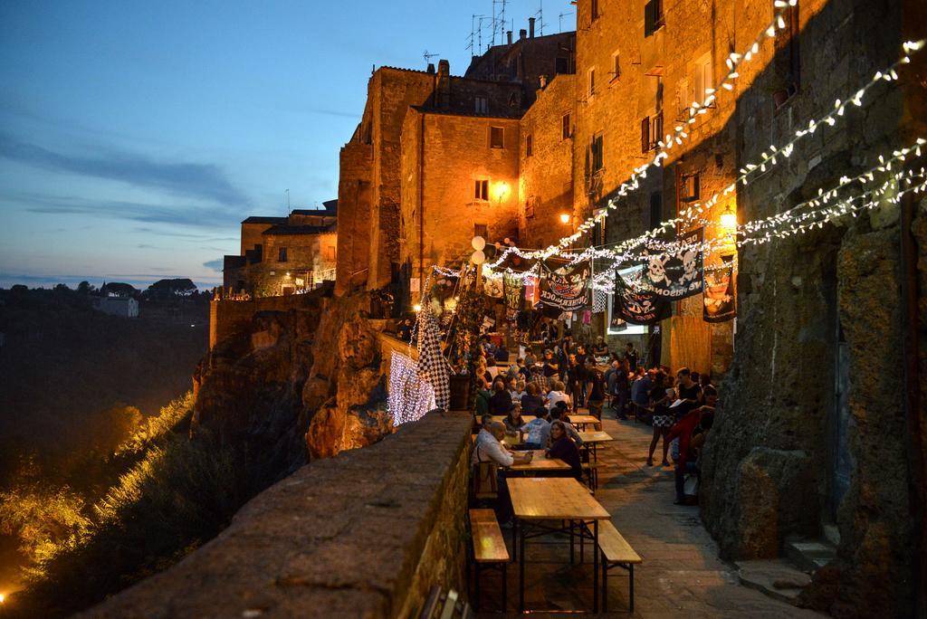 Casetta Nella Fratta Pitigliano Esterno foto